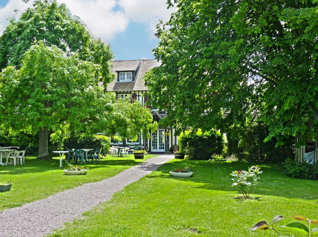 Logis Auberge Des Aulnettes Hérouville-Saint-Clair المظهر الخارجي الصورة
