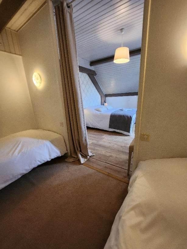 Logis Auberge Des Aulnettes Hérouville-Saint-Clair المظهر الخارجي الصورة