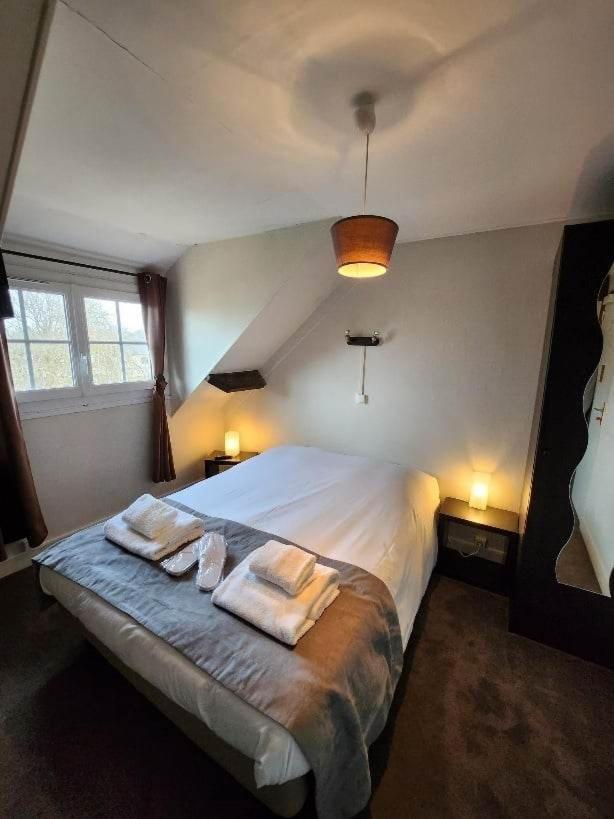 Logis Auberge Des Aulnettes Hérouville-Saint-Clair المظهر الخارجي الصورة